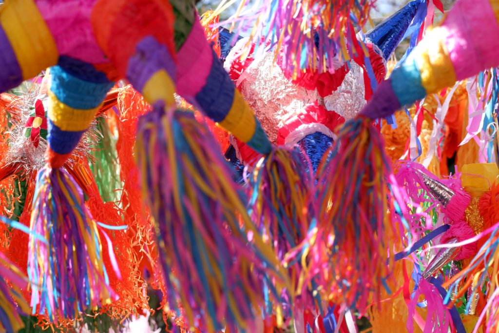 How To Make A Cinco de Mayo Pinata!